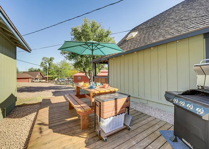 W/ Fire Pit & Gazebo - Steps To Trails