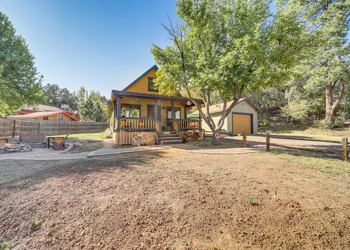 W/ Fire Pit & Gazebo - Steps To Trails Holiday home *