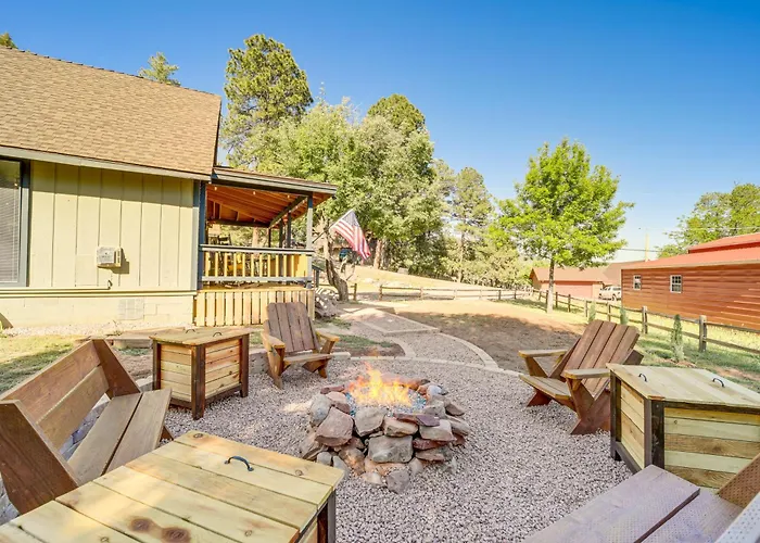 W/ Fire Pit & Gazebo - Steps To Trails Pine